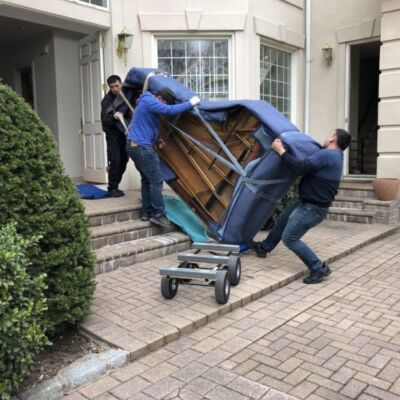 Piano Movers in Manhasset